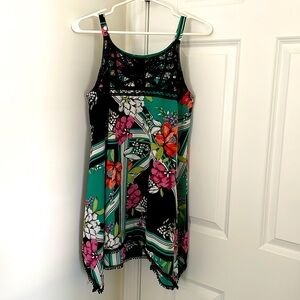 Flowy floral tank top